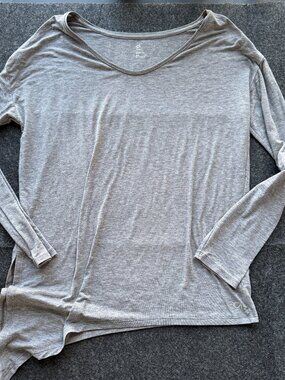GapFit Breathe Side Tie T Shirt Womens XS Gray Lightweight Athletic Workout Top